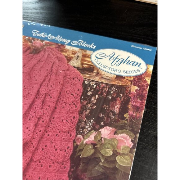 Take along blocks mama’s Theme Pattern Needlecraft Shop Afghan Collector Series - Picture 3 of 5